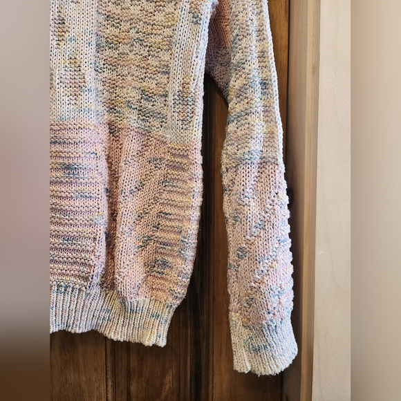 Vintage Handmade Pastel Knit Sweater - Picture 5 of 5